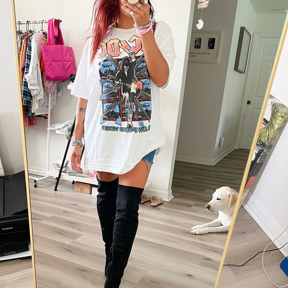 AC/DC Tops - 46- AC/DC GRAPHIC TEE